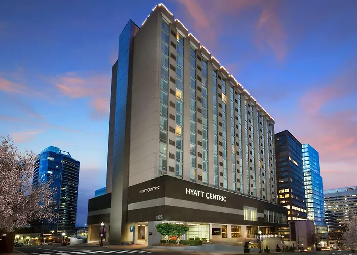 Hyatt Centric Arlington Hotel